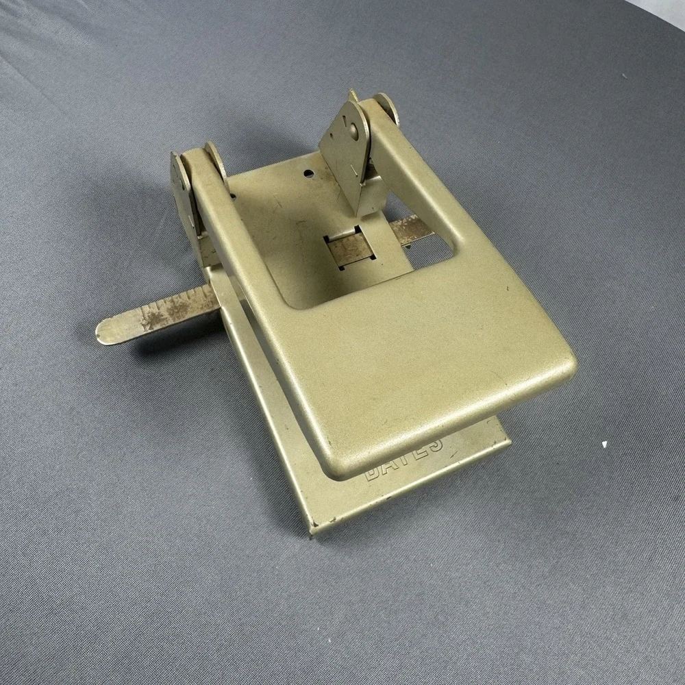 Vintage Bates Model 2 - Two Hole Punch‎